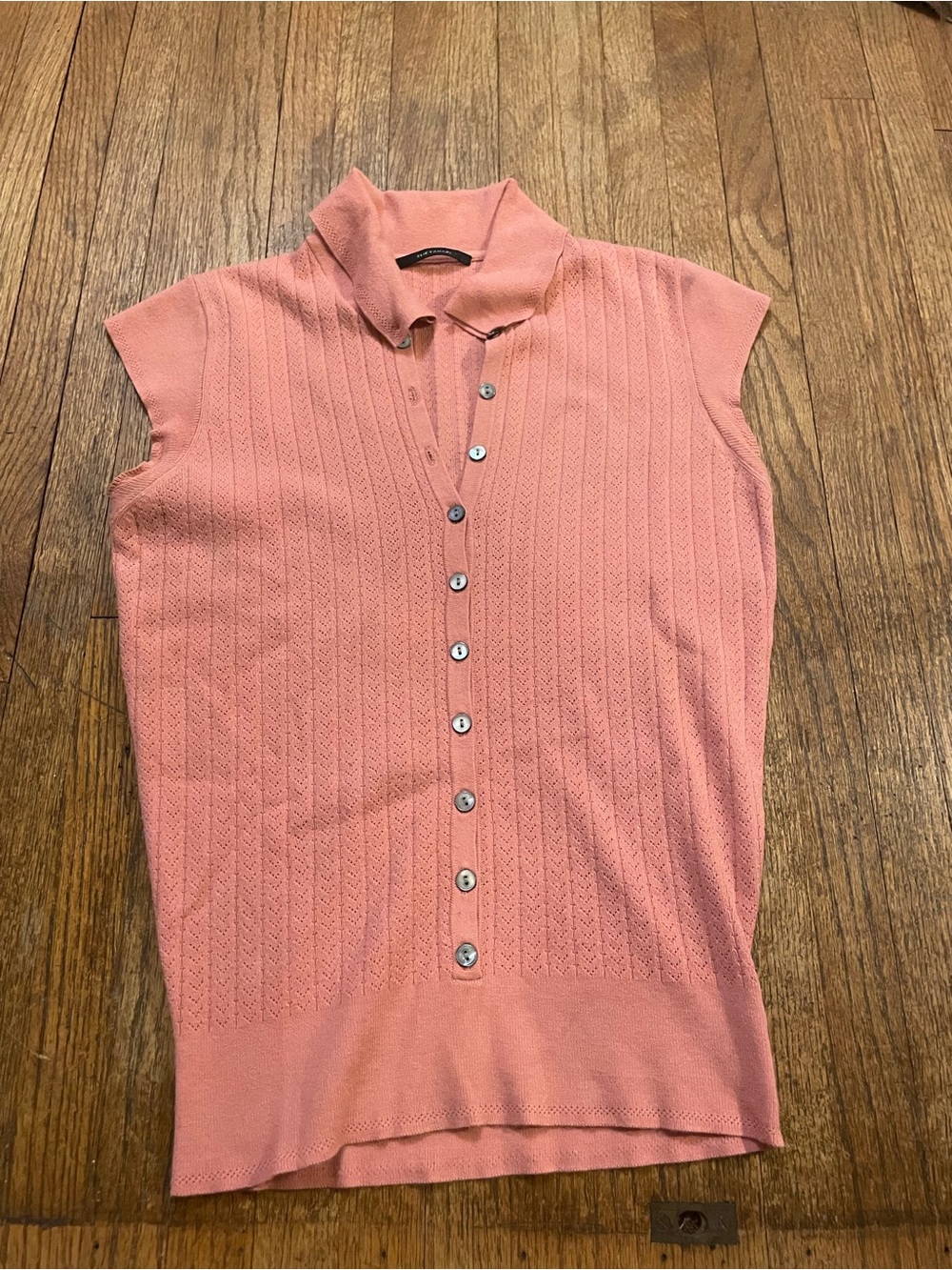 Elie Tahari Coral Pink Sleeveless Pointelle Button-Down Top